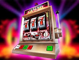 lnnwa APP မြန်မာ မိုဘိုင်းဖုန်းဖြင့် Live Casino ကစားနေသောမြင်ကွင်း